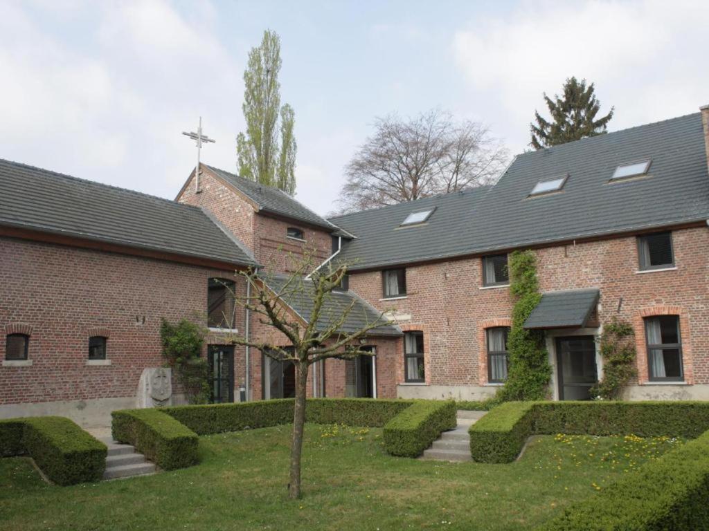 圣特雷登 Het Bloesemklooster Relais酒店 外观 照片